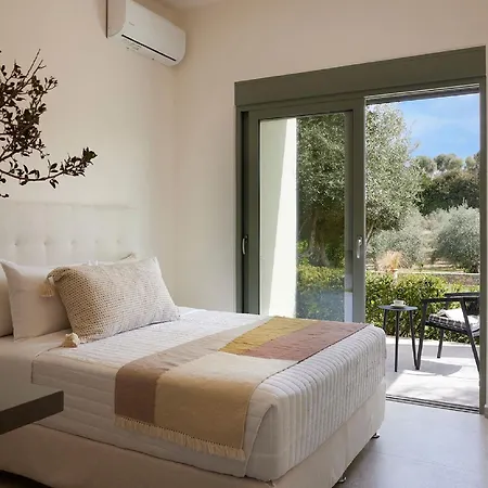 Magnificent Crete 4 Bedrooms Anthos Two Large Private Pools Jacuzzi Bbq Close To The Rethymno 别墅