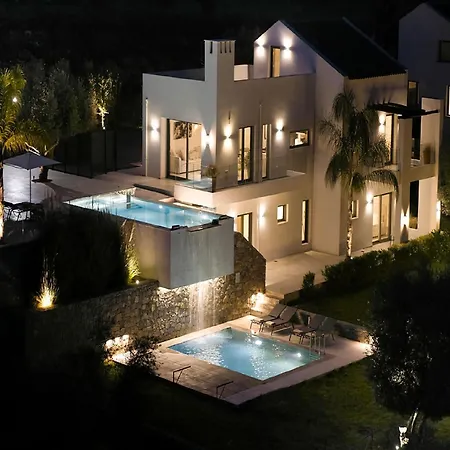 Magnificent Crete 4 Bedrooms Anthos Two Large Private Pools Jacuzzi Bbq Close To The Rethymno Villa *