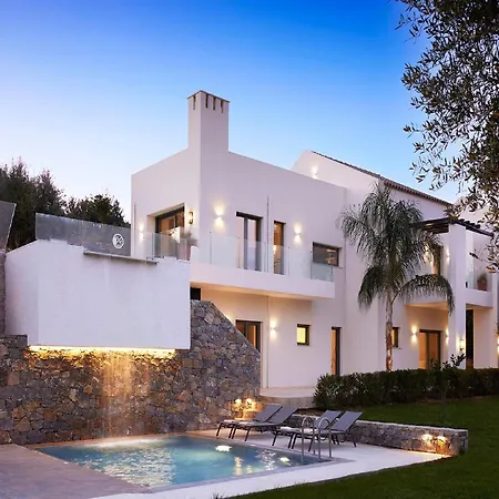 Magnificent Crete 4 Bedrooms Anthos Two Large Private Pools Jacuzzi Bbq Close To The Rethymno Villa